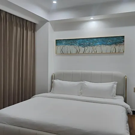 Mactan Grand Golden Hotel Near Airport Cebu Exterior photo